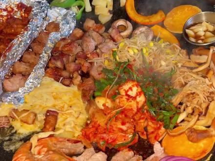 美食圈传来噩耗!蛋神彻底翻车,美食界五大真神诞生!每一位都是领域内的极道大帝#蛋神 #辣椒哥 #挂面神 #鸡翅神 #牛油仙人