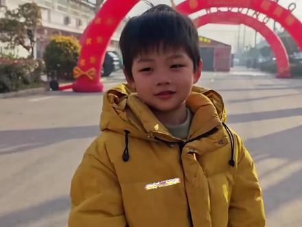 脉动小男孩的小辫子今天剪掉了!#害羞的小男孩 #社恐