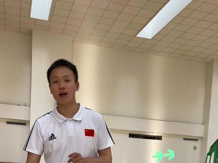 #排球🏐 #日常训练 起跳扣球的上步小技巧~两步三步都有、简单的像走路一样、暴扣三米线吗快来学起来#排球训练技巧