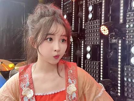 人人都在笑话我 偏偏我最好笑…#山歌热门推送 #富贵 #无人扶我凌云志 #高杰718