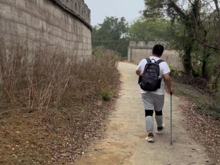 老山完整东线:林场地铁站-老山森林公园西门,耗时8小时,20多公里。途径烈士纪念碑缅怀先烈。#南京徒步登山路线 #森林氧吧 #老山东线18公里徒步