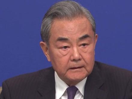 王毅提醒日本铭记历史:借台湾省生事 就是为日本找事!