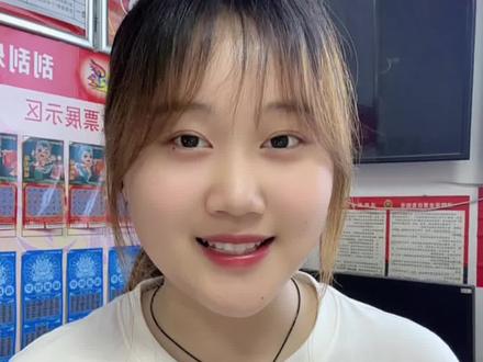 世界杯新规! 2026世界杯规则变了!
第三也能出线,换人超时秒少打一人,5秒不发球送角球!想不踩坑 先看懂新规😎#美加墨世界杯 #世界杯新规#足球规则 #干货#日常分享