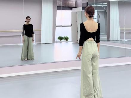 #背面教学 超火🔥的邯郸学步来啦