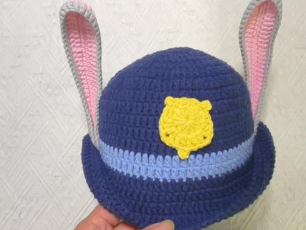 疯狂动物城之朱迪警官帽教程
如有不足之处,望海涵!
#手工 #钩针编织 #疯狂动物城2 #疯狂动物