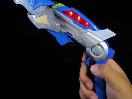 下期绝影旋风锁想不想看😎@铠甲勇士 #铠甲勇士#飞影铠甲#模玩分享