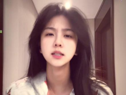 所有人 撕咬空气... #嘉桐摇 #卡点舞 #donsmoke星星卫衣