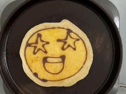 恭喜你学会表情包“ 星星眼 ”#手工diy #画饼#简笔画#一起学画画