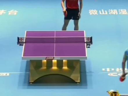 #方博 #周雨 #张继科 #樊振东 #于何一
@于何一 博哥摆短确实好没吹牛,这是2021乒超联赛方博vs周雨半决赛,博哥共摆短5个失误一个!