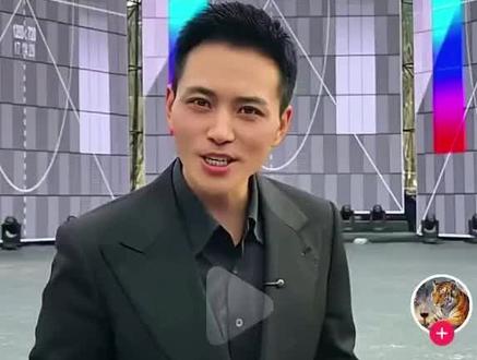 锁定中午12 点,三斤生日眼唱会正式开始