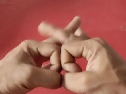 #潮汕人潮汕话 扶浪趴3.0版本,相当舒服。#这个手势你会吗