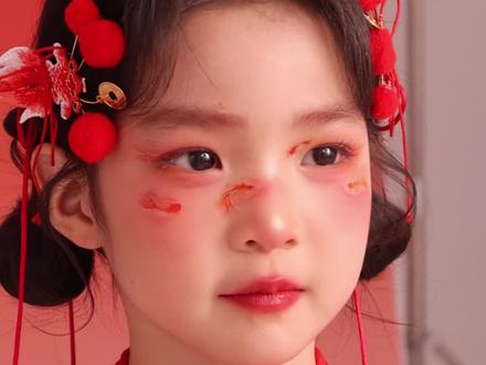 2026新年限定锦鲤好运妆容教程来咯~🚗 #儿童摄影#花絮#锦鲤妆 #白鹿同款 #新年限定
