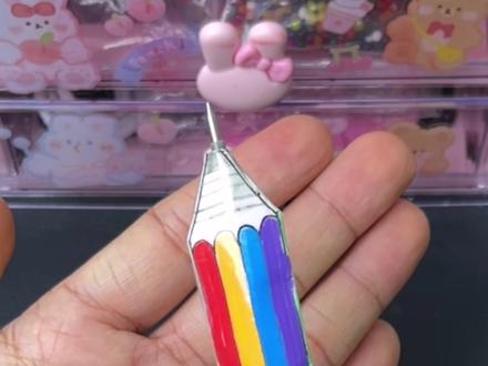 #手工 #一起做手工 你见过这么好玩的彩虹铅笔吗?