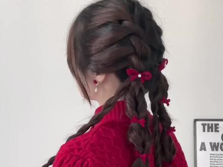 新年拍照包出片!甜酷双马尾灯笼辫教程~方圆脸必备 #简单好看的编发教程 #双马尾灯笼辫 #方圆脸发型 #甜酷编发 #新年发型