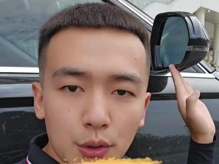 通过后视镜判断精准车距的方法,3分钟学会,新手也能安全变道!#驾驶技巧 #新手上路 #开车技巧