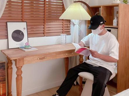 给老姐改造卧室(4)自制复古书桌
#卧室改造 #自装日记 #手工diy桌子 #我的手工日常