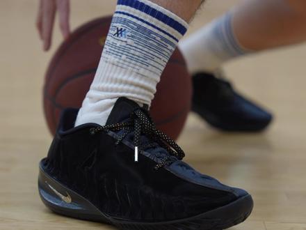 GTCUT4代和1代怎么选? 穿过的也可以来说说!#抖音球鞋测评 #内容启发搜索 #青年创作者成长计划