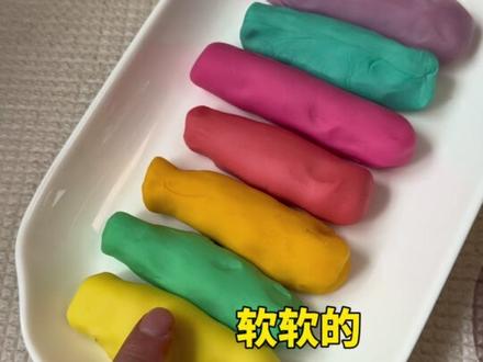 祖孙手工|第1集:带祖孙俩在家自制橡皮泥,做出来的跟市售的差不多的,食品级安全无毒无害,还可以提高宝宝动手能力!#祖孙日常 #祖孙手工 #隔代亲 #亲子陪伴 #真实生活分享计划