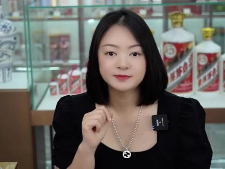 外销和内销茅台的差别竟然这么大!今天一分钟教会你如何辨别。#茅台 #酱香型白酒 #酒知识科普