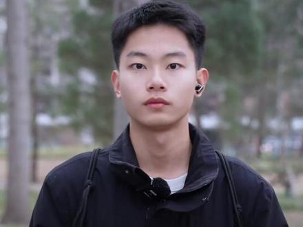 贵州男孩714分进清华,普通家庭的逆袭路 #校园生活 #逆袭故事 #高考状元 #贵州dou知道