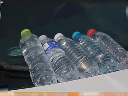 夏天瓶装水放在车中会有毒?