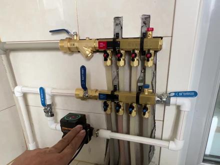 家里地暖再什么情况下才需要安装地暖循环泵?#地暖 #暖气不热怎么办 #大数据推荐给有需要的人