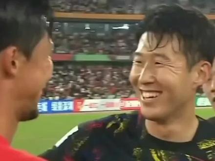#足球 #国足0:3韩国 ,点赞加关注啦😄😄😄