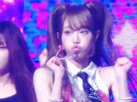 椰奶首尔演唱会 catch catch .超喜欢双马尾,双马尾yyds!
#椰奶 #崔叡娜 #yena #yena回归#yena椰奶
#yena回归