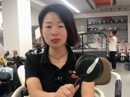 想要空间大续航远的三轮车,这款千万不能错过!雅迪冠能c60s,让你满意!#运城雅迪 #电动车以旧换新 #电动三轮车 #接送孩子上下学代步车
