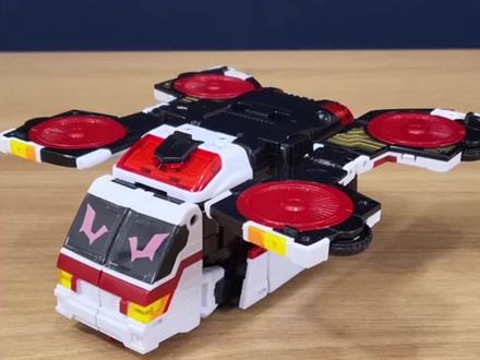 炫卡斗士W所谓的隐藏模式居然就这……Blood Wing无人机模式#炫卡斗士 #炫卡斗士W #炫卡斗士玩具 #炫卡斗士动画片 #炫卡斗士新品