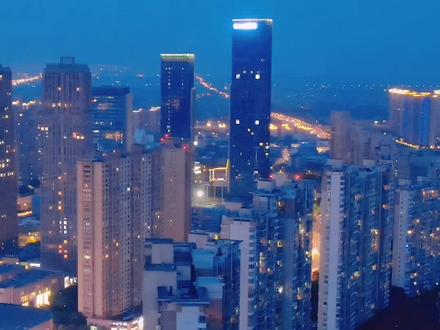 #常熟 常熟市中心在哪里?小编觉得是在世茂,现在那边要有网红集装箱夜市了,你要参加吗