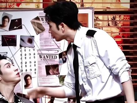 法拉利老了还是法拉利,张呈老了还是张呈#张呈 #刘思维 #俯卧撑挑战 #喜人