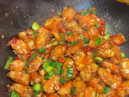 解锁了虾的新吃法,一口一个根本停不下来!干香入味焦香酥脆#抖音美食创作人 #虾的神仙吃法