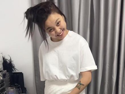 纪念一下 媳妇第一次穿裙子 好美#万物皆可挂闲鱼 #万宁与晚安