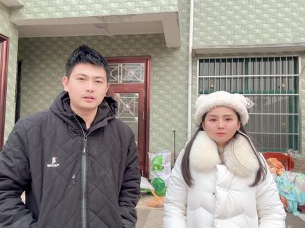 我和小辣椒找不到平衡点,商量一致决定和平分手,各自去奔前程