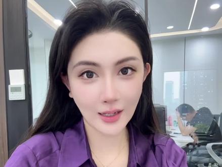 #股票 #股民 #韭菜 #财经 明星基金经理就剩坤坤了