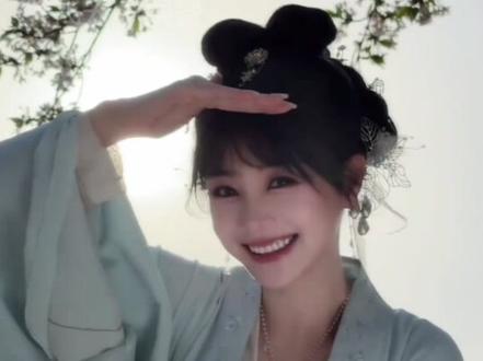 笑着笑着人越来越少眼泪越流越多,成何体统你把人骗进来刀啊! #成何体统喜剧的内核是悲剧 #网剧成何体统 #王楚然 #丞磊 #胡意旋