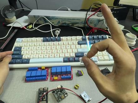 容我细细研究 #ESP32 #AI #AI小智 #DIY #手工