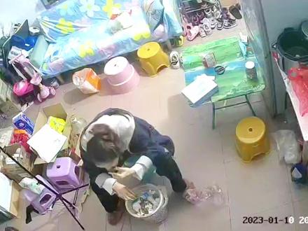 因为不想浪费,吃了两个猕猴桃而导致失声的我是有多惨#这是一个悲伤的故事 #内容过于真实 #健康 #记录真实生活 #vlog日常