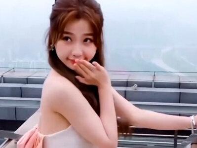 《双轨》零宣发空降#虞书欣#何与#明星#娱乐