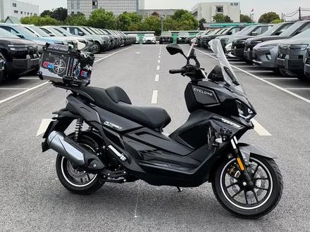 26年宗申#赛科龙RT250 智境版 250CC水冷动发机 前后ABS+TCS 无钥启匙动 液晶仪表 胎监压测 手机投屏 大尺寸风挡 原厂T-BOX 安配全置齐全百三多公里性价很比高手续全齐可以户过 #踏板摩托车 #机车 #摩托车 #每天一个用车知识