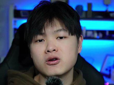 现在你还记得你的第一部手机是什么吗?小米?华为?oppo?vivo?魅族?还是iphone?#数码科技 #晒出你的第一台手机 #安卓 #iphone #手机