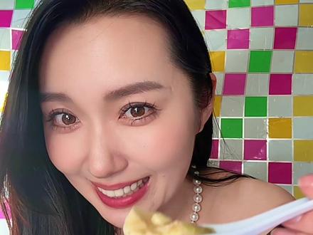 多久没上炕吃烧烤啦,咱去上炕吃烧烤,吃烤腰子,烤蚕蛹,活珠子,鸡蛋糕,人生就三万多天,每一天都要开心。#谁懂这一口的好吃程度 #唯有美食可以治愈一切 #烧烤 #中国人自己的拉格 #蝴蝶结精酿