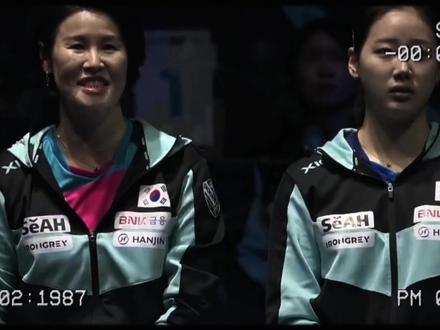 孙颖莎上演超级逆转,对面的韩国教练都点头称赞 #孙颖莎 #金娜英 #乒乓球 #伦敦世乒赛 #体育