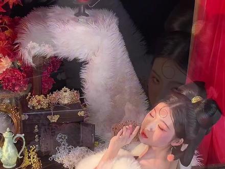 “你们都说白狐是妖孽,可它明明是祥瑞啊”#男性结扎 #妆前妆后 #氛围感 #妲己 #变装