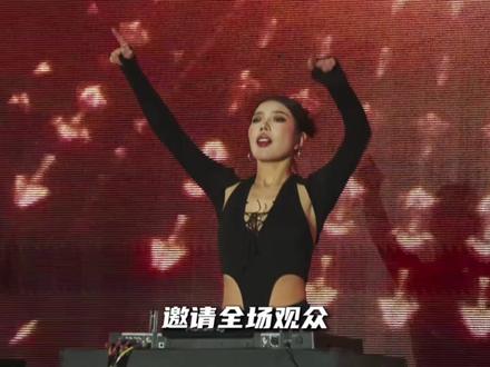 一条视频告诉你双鱼岛跨年焰火大秀的含金量!
#双鱼奇缘焰火大秀
#浏阳烟花登陆漳州双鱼岛浪漫跨年
#福建双鱼岛夜空被浏阳烟花霸屏了
#来漳州海岛跨年看教科书级浏阳烟花
#抖音美好跨年季