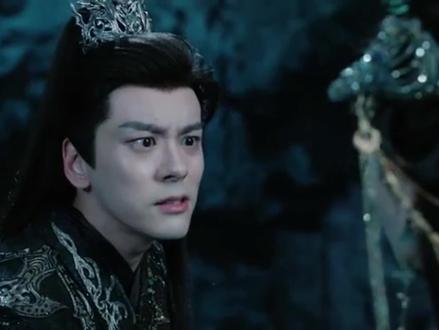 白日提灯20 段胥为了贺思慕进入九宫迷狱,生死为卜#白日提灯#迪丽热巴 #陈飞宇 #追剧在抖音