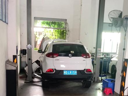 #抖音汽车 #改装车 #名爵锐腾 #名爵6 1.5T买菜SUV就一定跑不快吗?我偏不信😏