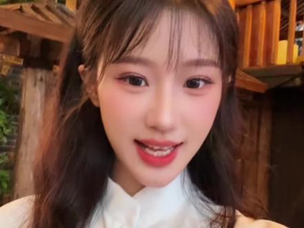 一口回甘,一起回到那个车马慢的年代,感受那段龙眼与油柑的爱情 #茉莉奶白 #茉莉奶白老派约会 #茉莉奶白520 #茉莉奶白漂亮水 #茉莉奶白龙眼系列