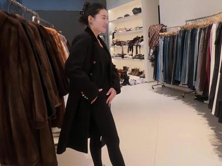 买个衣服真麻烦 #大学生就业 #打工人 #内容过于真实